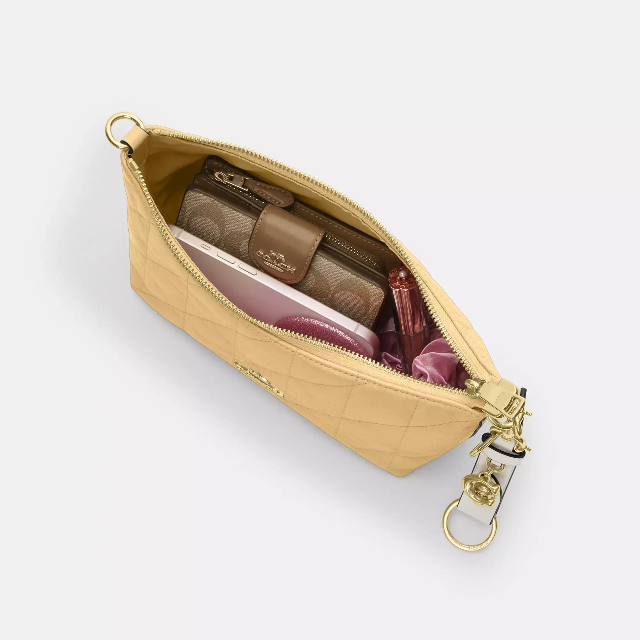 Coach Caitlin Shoulder Bag With Quilting