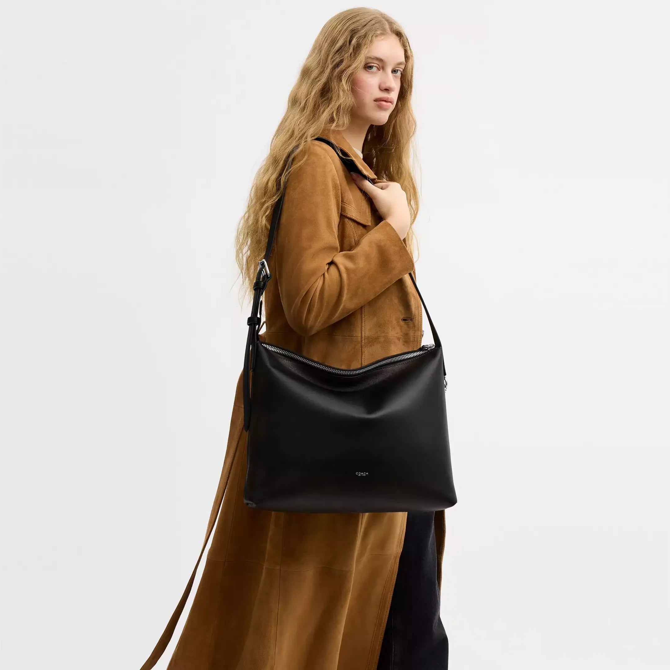 Coach Mott Messenger Bag 38 In Loved Leather