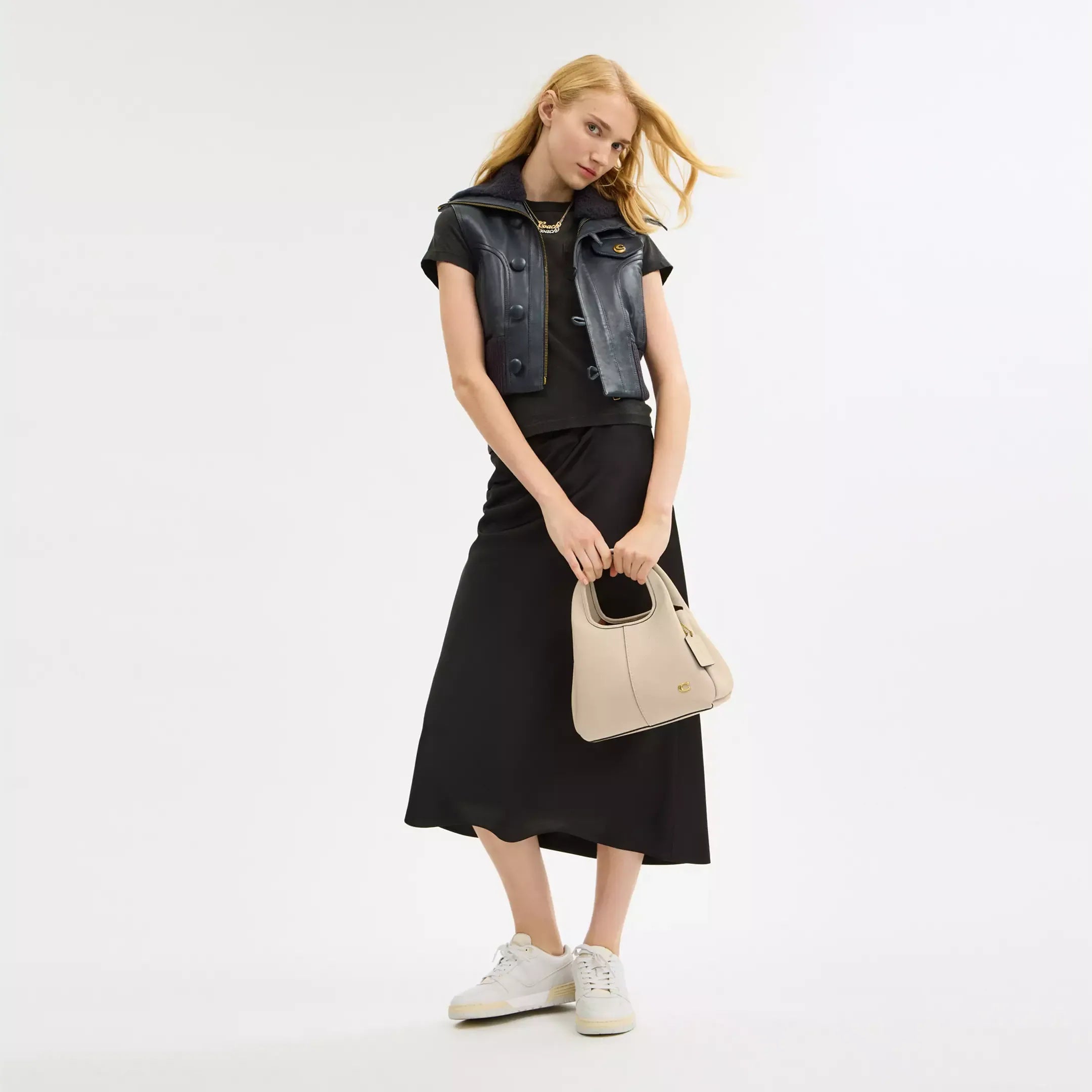 Coach Lana Shoulder Bag 23