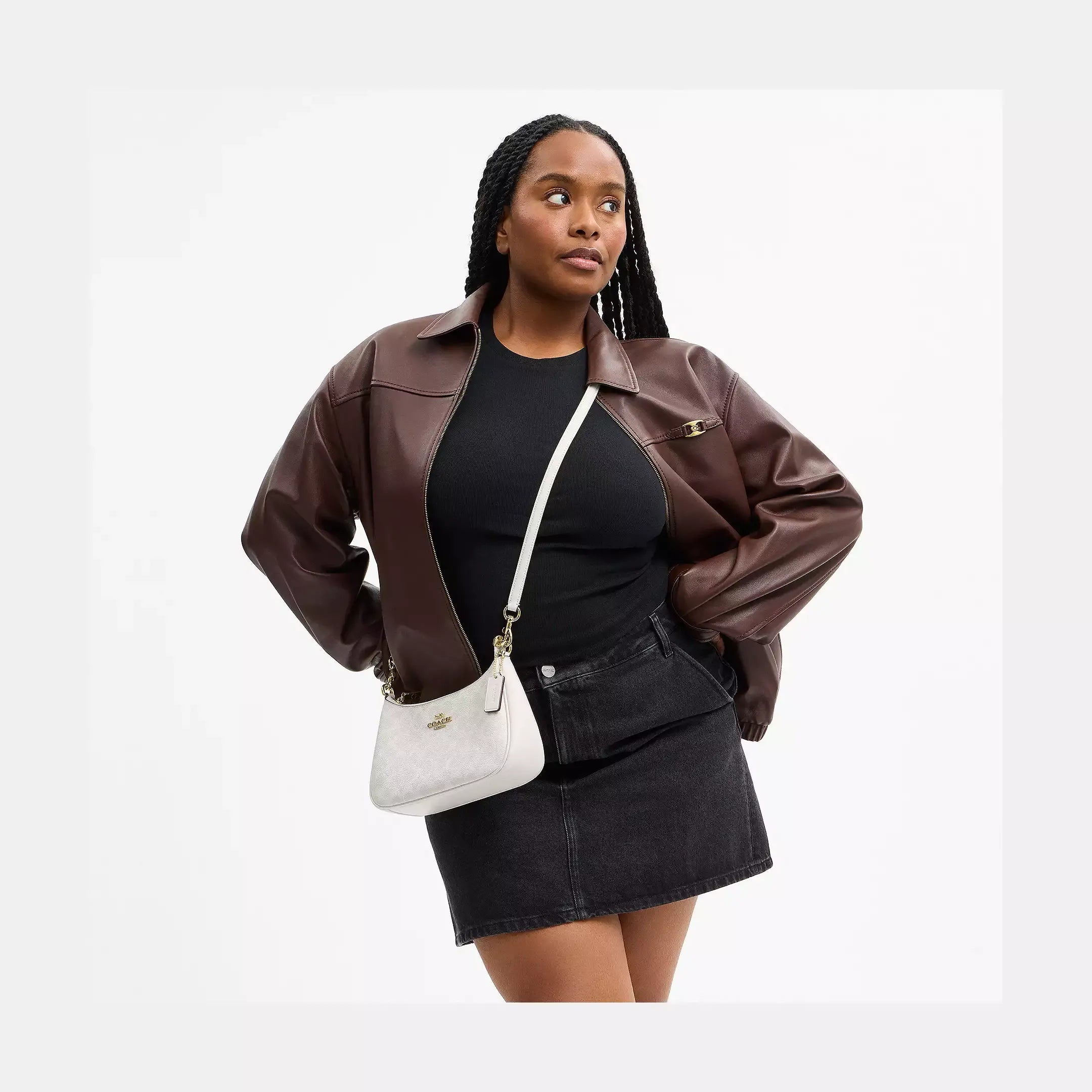 Coach Teri Shoulder Bag In Signature Canvas