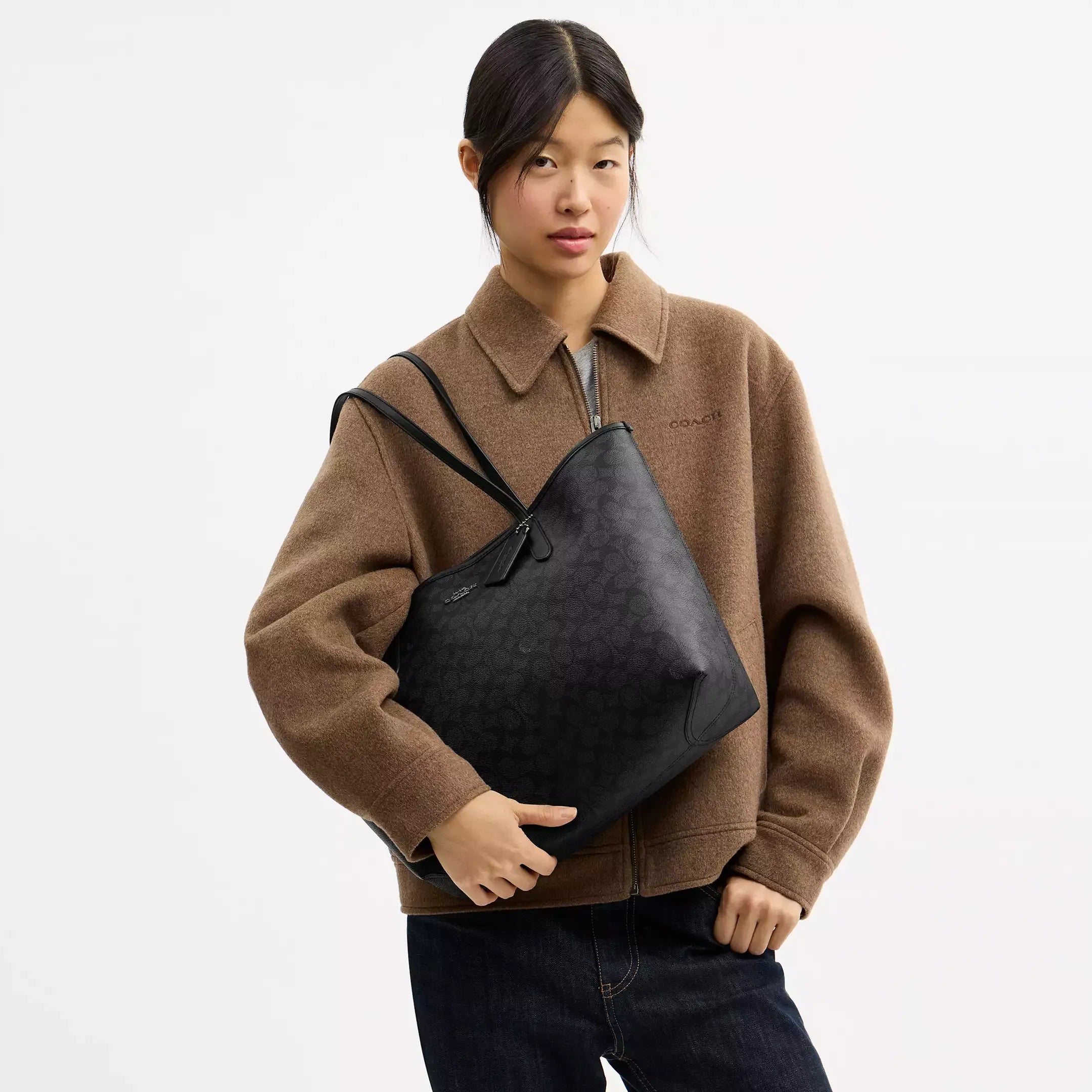 Coach City Tote Bag In Signature Canvas