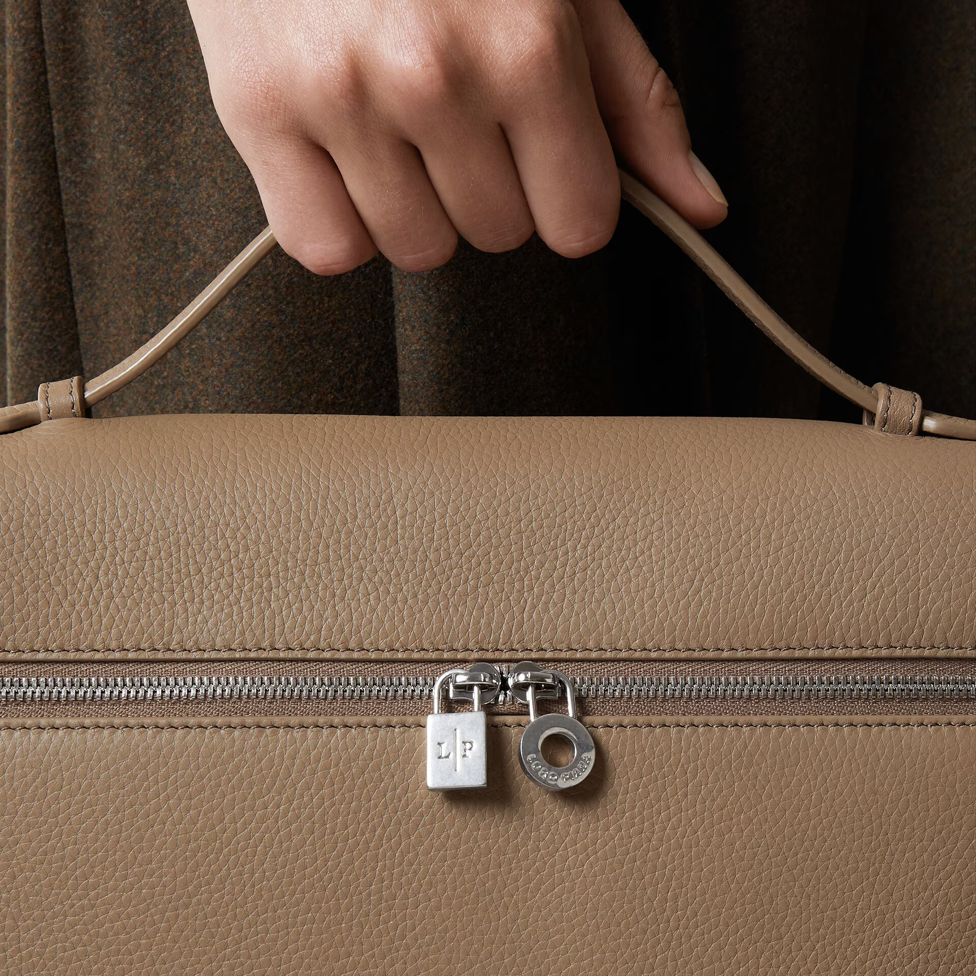 Loro Piana Extra Pocket L27 in Grained Calfksin