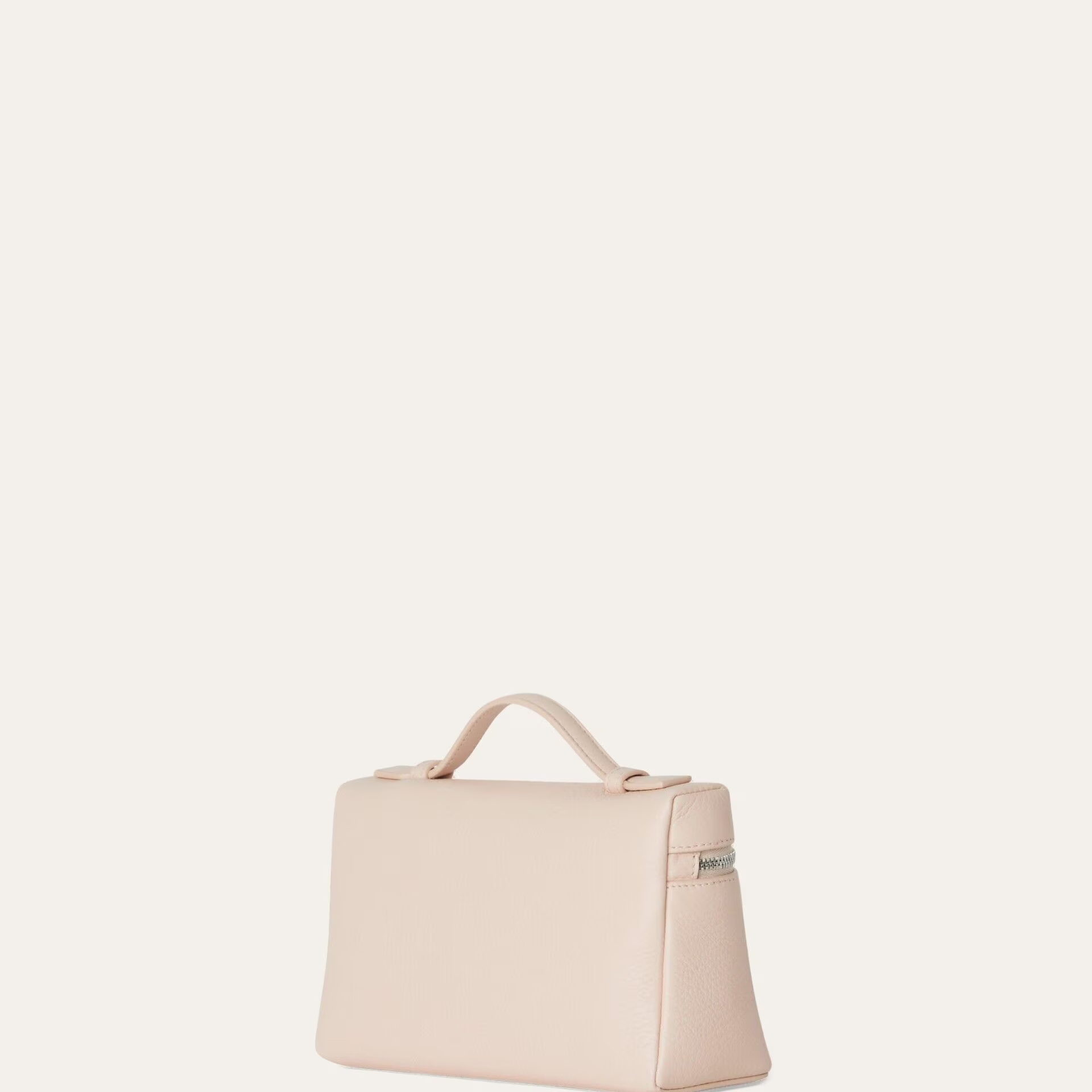 Loro Piana Extra Pocket L19 in Grained Calfskin