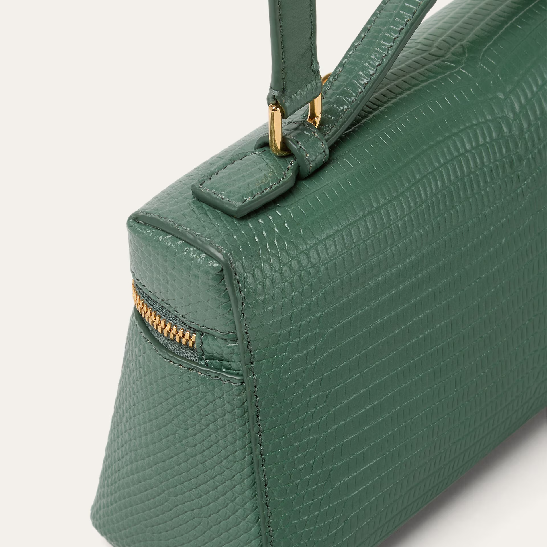 Loro Piana Extra Pocket L19 in Monitor Lizard