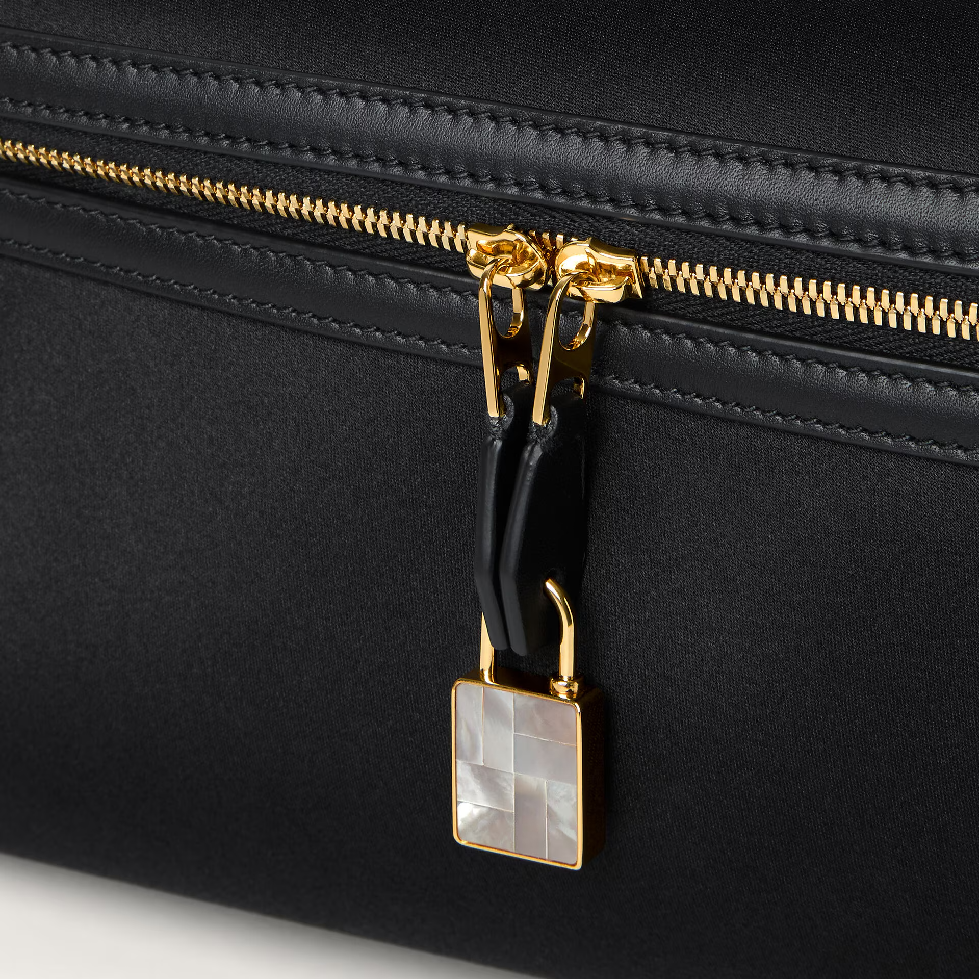 Loro Piana Extra Softy Bag L33 in Silk