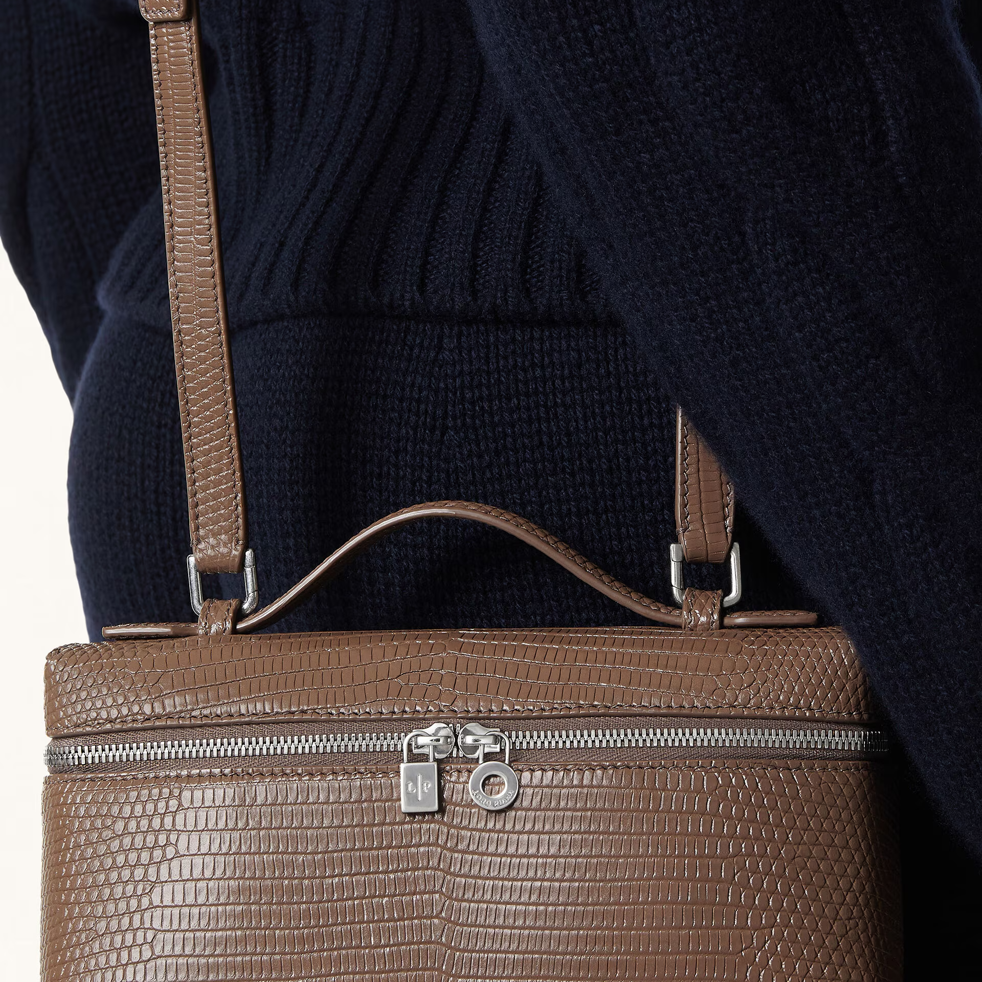 Loro Piana Extra Pocket L19 in Monitor Lizard