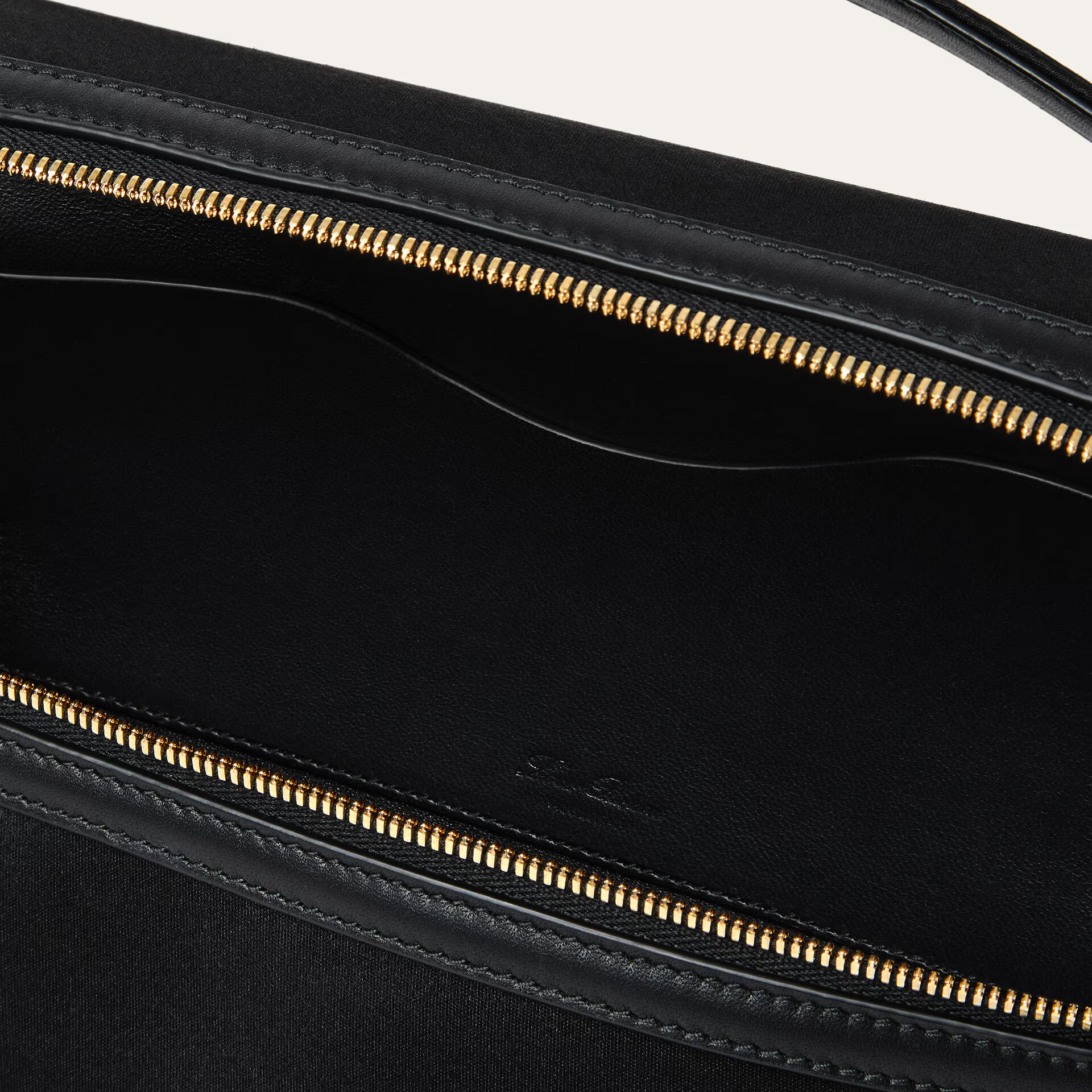 Loro Piana Extra Softy Bag L33 in Silk