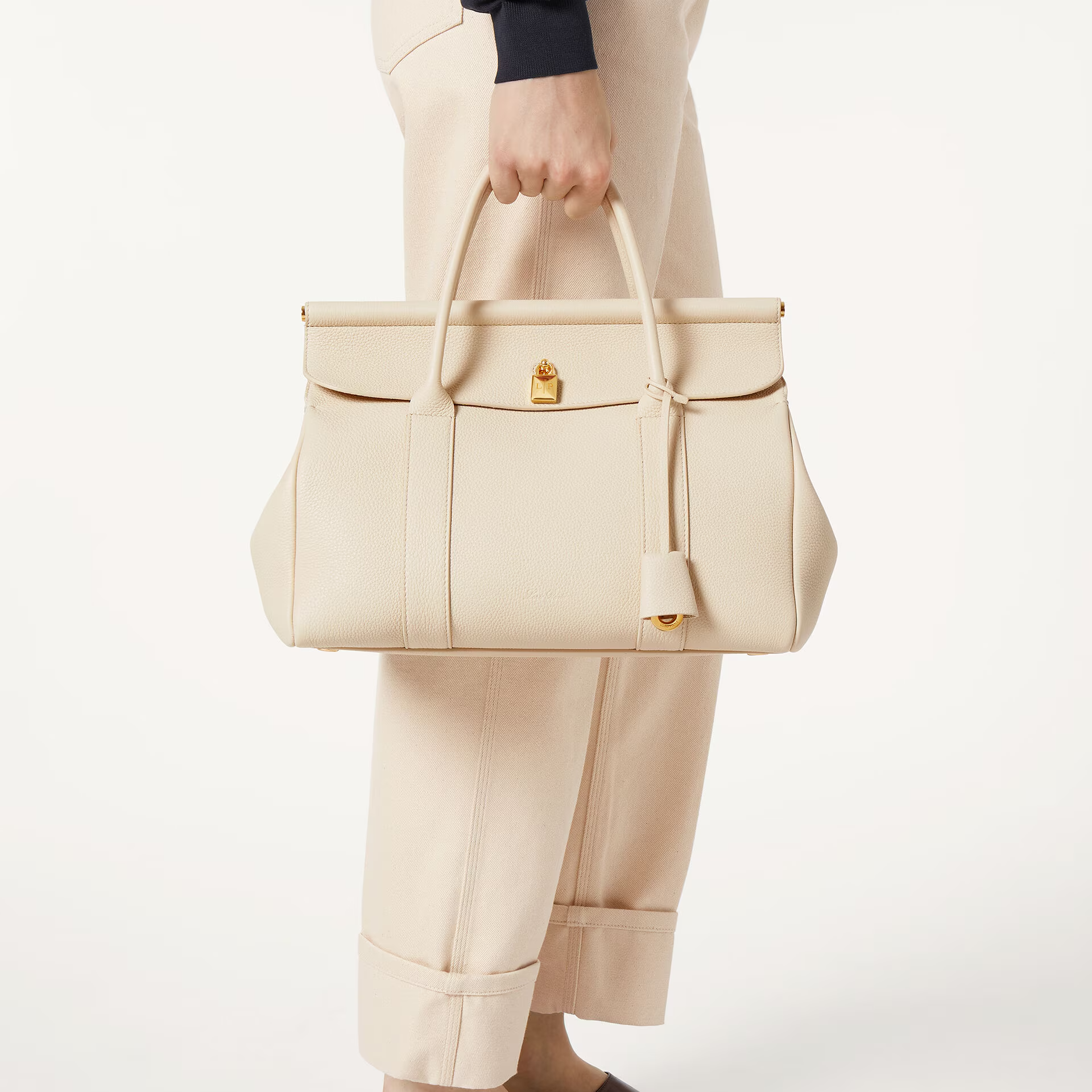 Loro Piana Loom bag L32 in Grained Calfskin