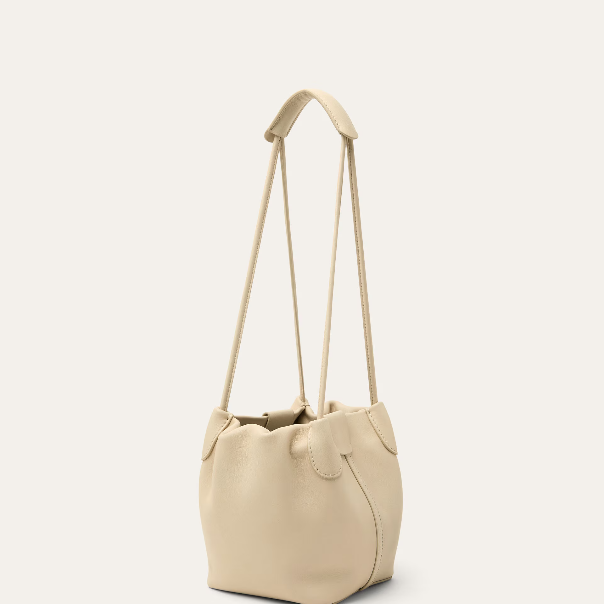 Loro Piana Micro Bale Softy bag in Lambskin